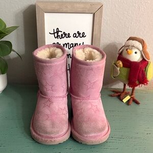 Girls Ugg Boots SZ 8 T box 101
